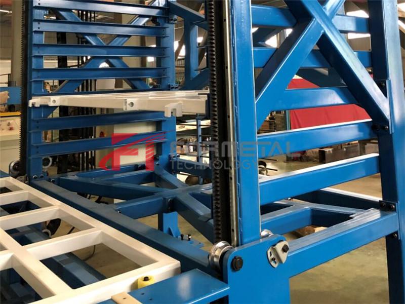 Automatic Vertical Stacker
