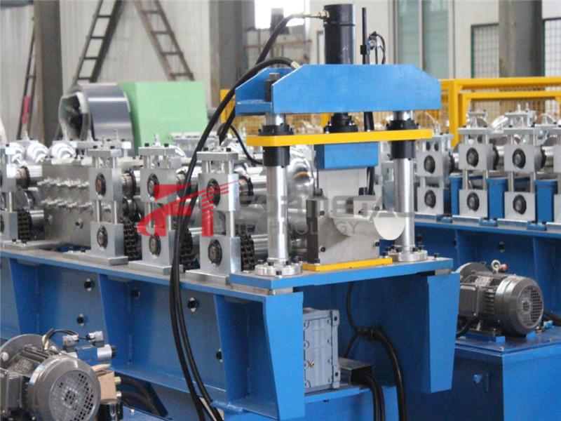 European Standard Gutter Roll Forming Machine